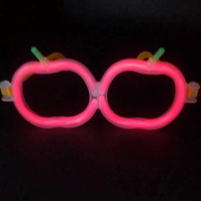 Neuheit Licht auf Apfelform Glow Stick mit ungiftiger PE-Fluoreszenzflüssigkeit